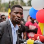 Policía de Uganda arresta a decenas de simpatizantes de Bobi Wine