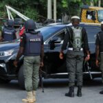 Policía nigeriana investiga a agente acusado de disparar contra abogada embarazada