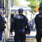Un sargento de policía se enfrentará a un tribunal acusado de un delito de drogas después de que supuestamente lo atraparon suministrando cocaína en el interior oeste de Sydney.