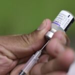 Primeras vacunas extranjeras contra COVID-19 llegan a China desde Alemania