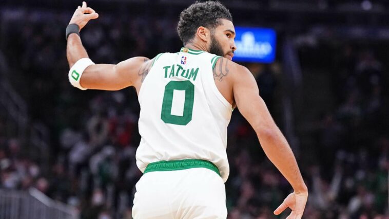 Probabilidades de Suns vs. Celtics, línea: selecciones de la NBA de 2022, predicciones del 7 de diciembre del modelo de computadora probado