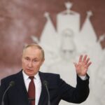 Putin 'listo para las conversaciones' mientras los misiles rusos llueven sobre Ucrania