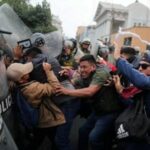 Represión policial deja 7 peruanos muertos
