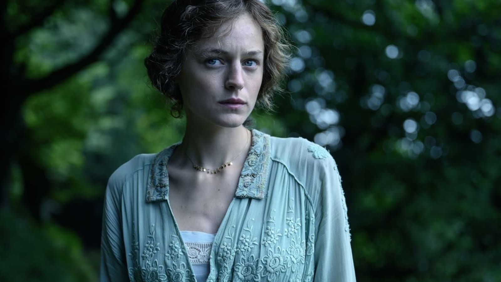 Revisión de Lady Chatterley's Lover: Emma Corrin lidera una adaptación vacante de Netflix
