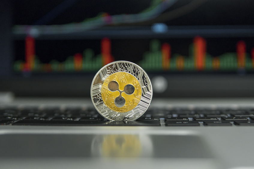 Ripple (XRP/USD) se enfrenta a un colapso potencial de nuevo a $0,30
