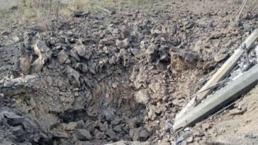 Rusos bombardean Semenivka en la región de Chernihiv, una persona muere