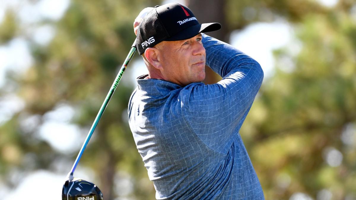 Stewart Cink, 49, 'en negación' sobre la edad, aún no planea jugar la gira senior a tiempo completo
