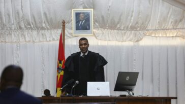 Tribunal de Mozambique encarcela a 2 exjefes de espionaje y a otros 9 por participar en escándalo de deuda de 2200 millones de dólares