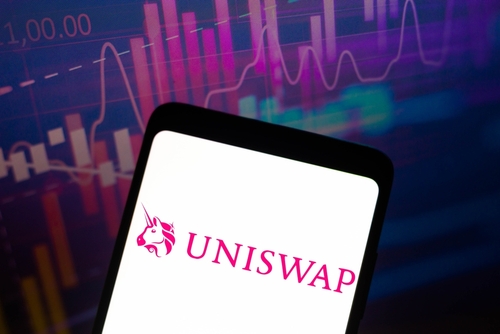 UNI busca unirse tras la asociación Moonpay de Uniswap