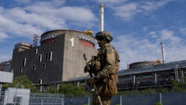 Unos 500 invasores rusos en la central nuclear de Zaporizhzhia