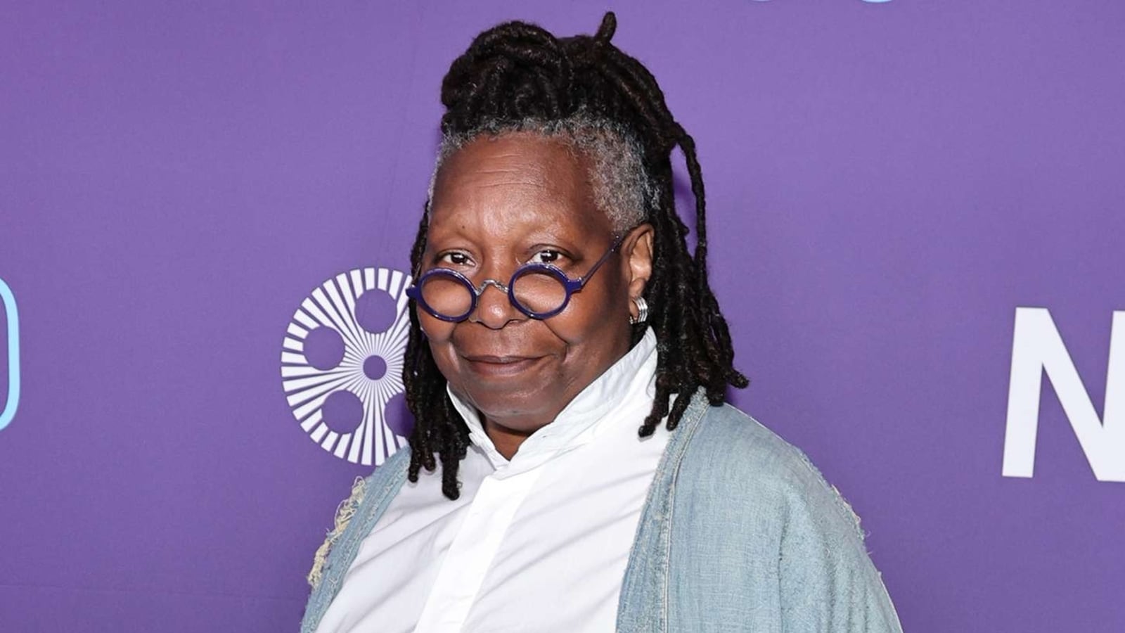 Whoopi Goldberg criticada por nuevos comentarios sobre el Holocausto: 