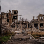 Zelensky critica el 'terror' ruso tras el bombardeo mortal de Kherson