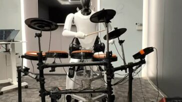 Un nuevo video muestra al robot humanoide de Xiaomi, CyberOne, tocando una canción con precisión experta.