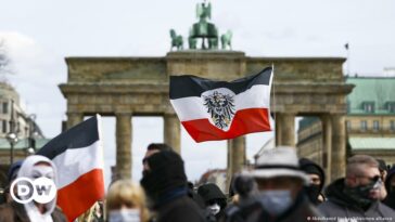 ¿Qué tan peligrosos son los Reichsbürger de extrema derecha de Alemania?