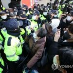 (2nd LD) Spy agency, police raid labor group over alleged anti-communist law violations