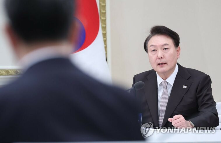 (LEAD) Yoon says S. Korea should consider suspending 2018 tension reduction deal