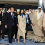 (LEAD) Yoon arrives in UAE to promote energy, arms sales