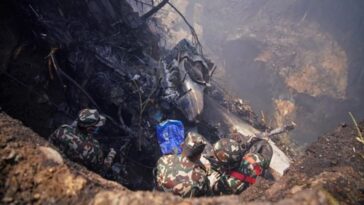 Al menos 40 muertos en accidente aéreo en Nepal