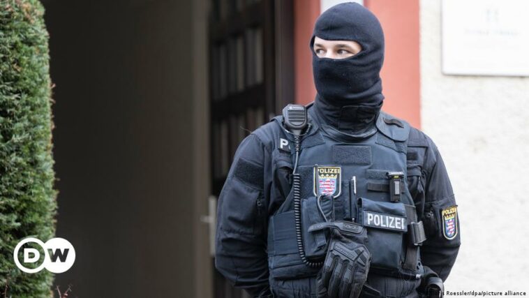 Alemania: 5 acusados ​​de traición en presunto complot terrorista