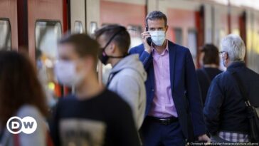 Alemania eliminará la regla de la máscara COVID en el transporte de larga distancia