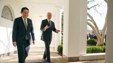 Biden y Kishida mantuvieron conversaciones 'muy productivas' sobre los controles de exportación de China