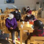 China logra "enormes avances" en vacunación de ancianos: OMS