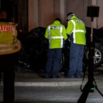 Coche choca contra la Puerta de Brandenburgo en Berlín, el conductor muere