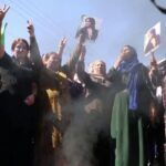 Cómo una contrarrevolución liderada por mujeres está remodelando Irán