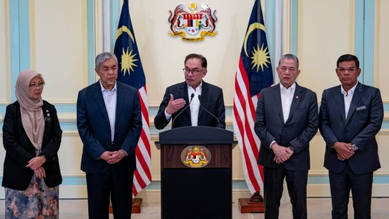Controles de salud fronterizos más estrictos en Malasia no pretenden discriminar a ningún país: PM Anwar