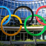 El COI allana el camino para que los rusos compitan en los Juegos Olímpicos de París