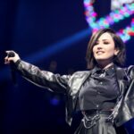 El anuncio del álbum de Demi Lovato en el Reino Unido es considerado "probablemente ofensivo para los cristianos" - Music News