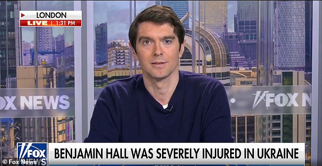 Benjamin Hall, de 40 años, apareció en televisión en vivo el jueves por primera vez desde su lesión de marzo.