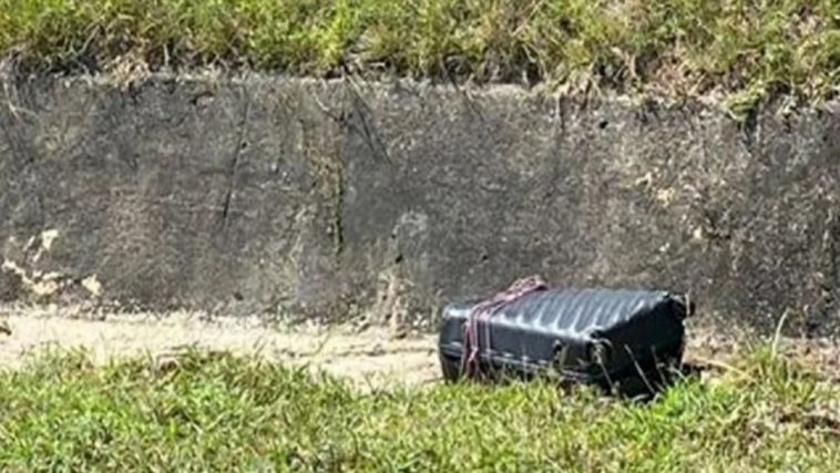 El cuerpo desmembrado encontrado a lo largo de la Autopista Norte-Sur de Malasia es un hombre extranjero: Policía