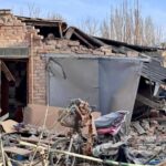 El enemigo bombardea el distrito de Nikopol durante la noche