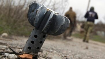 El enemigo bombardea el distrito de Nikopol y daña una empresa industrial