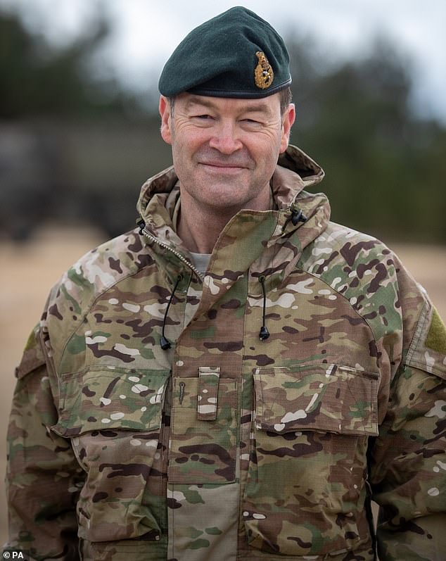 El general Sir Patrick Sanders ha explicado las realidades para Gran Bretaña de donar gran parte de su equipo militar.