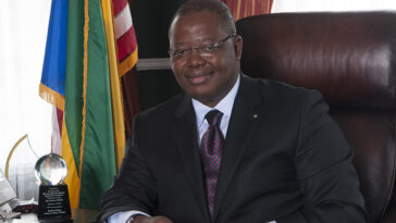 El ministro de Relaciones Exteriores de Gabón muere después de un ataque al corazón en una reunión del gabinete |  The Guardian Nigeria Noticias