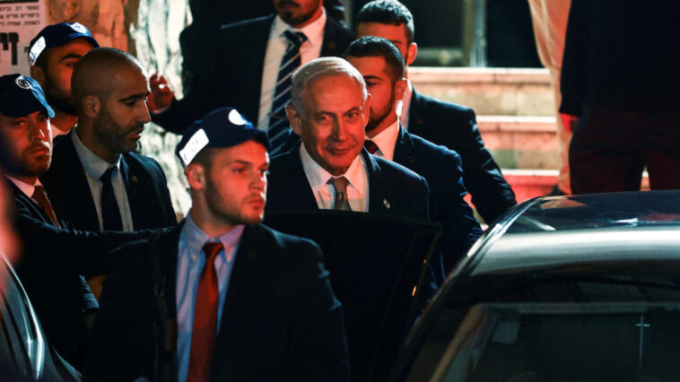 El revés para Netanyahu de Israel cuando la Corte Suprema le ordena despedir al ministro