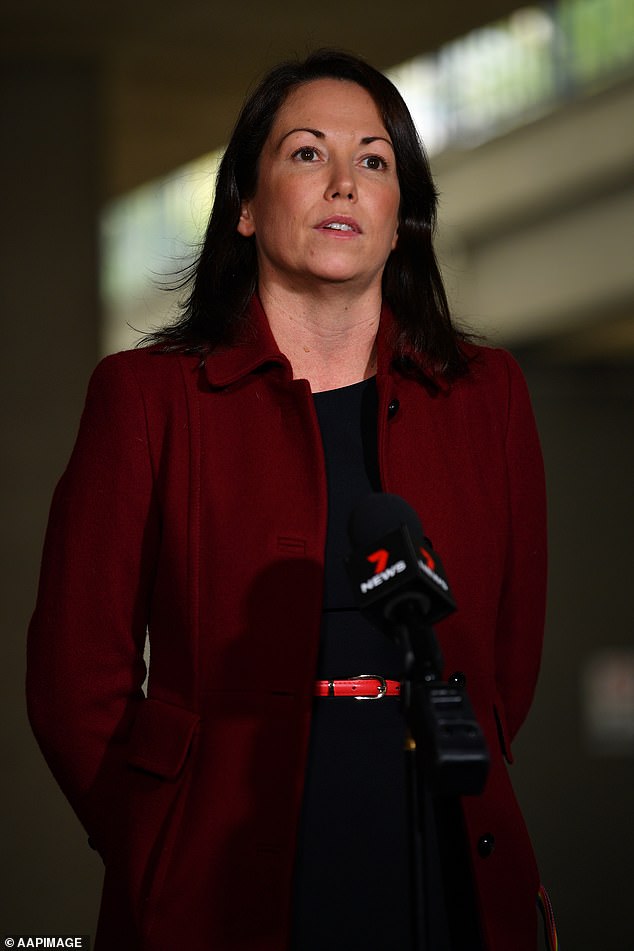 La fiscal general de Victoria, Jaclyn Symes, dijo que el nuevo enfoque ampliaría una estrategia para poner un enfoque de salud en el centro de las respuestas policiales.