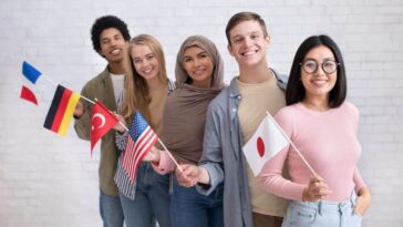 Estudio: Los estudiantes internacionales enfrentan una desventaja única cuando intentan convertirse en residentes permanentes en Canadá