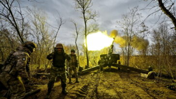 Funcionarios estadounidenses impresionados por el ingenio ucraniano en el uso de armas occidentales