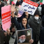 Irán protesta contra las caricaturas de Khamenei de Charlie Hebdo