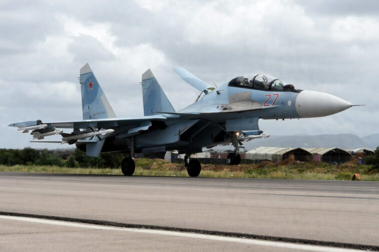 Irán recibirá aviones de combate rusos Su-35 en 3 meses