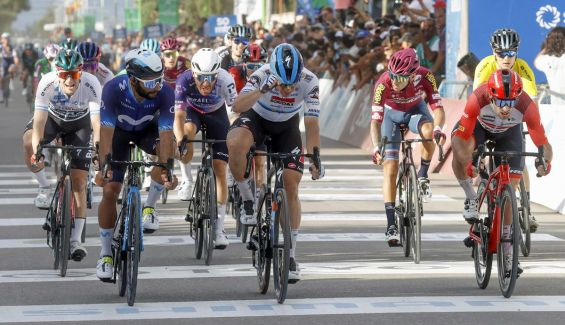 Jakobsen se lleva la etapa 2 de la Vuelta a San Juan
