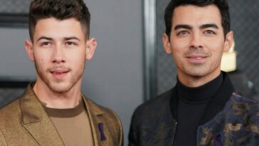 Jonas Brothers honrados con una estrella en el Paseo de la Fama de Hollywood