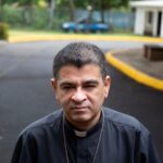 Juez nicaragüense ordena juicio a obispo disidente