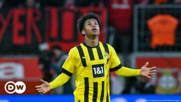 Karim Adeyemi finalmente deja su huella en el Borussia Dortmund