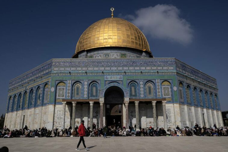 La OCI discutirá la situación en Al-Aqsa de Jerusalem el martes