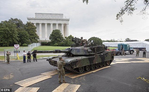 La administración Biden se está acercando a enviar tanques Abrams M1 a Ucrania, según el Wall Street Journal, un paso que proporcionaría cobertura diplomática para que Alemania envíe sus propios tanques Leopard y apruebe la entrega desde otras naciones.