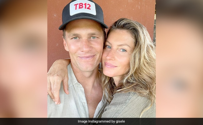 Supermodel Gisele Bundchen And NFL Star Tom Brady Announce Divorce